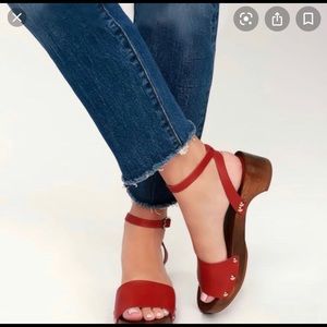 Lulus Willy Red Open-toe Clog